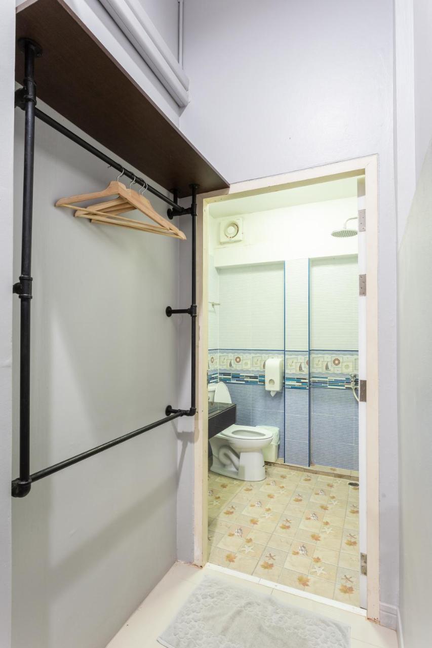 Samed Big Whale Hostel Rayong Ngoại thất bức ảnh