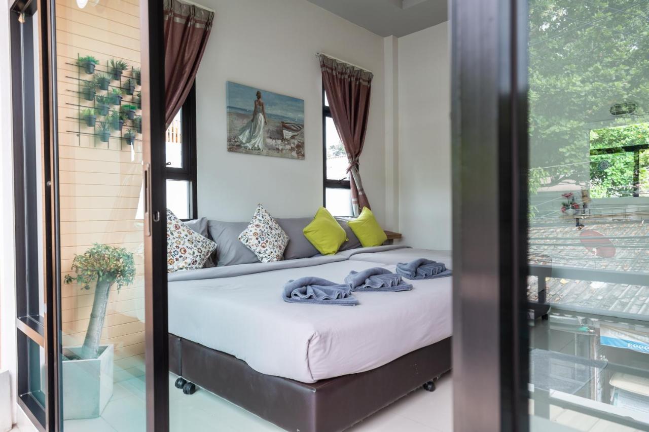 Samed Big Whale Hostel Rayong Ngoại thất bức ảnh