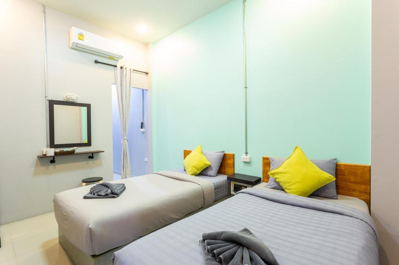Samed Big Whale Hostel Rayong Ngoại thất bức ảnh