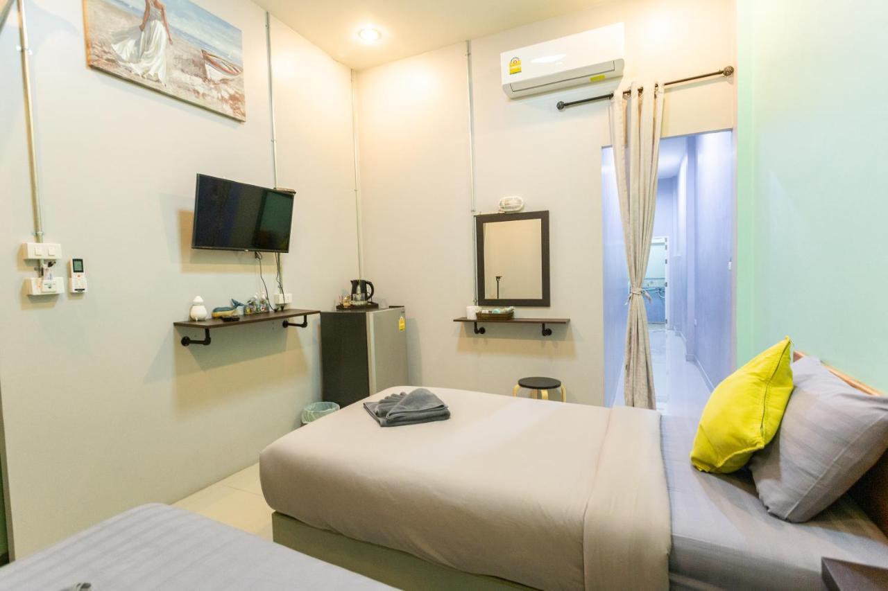 Samed Big Whale Hostel Rayong Ngoại thất bức ảnh